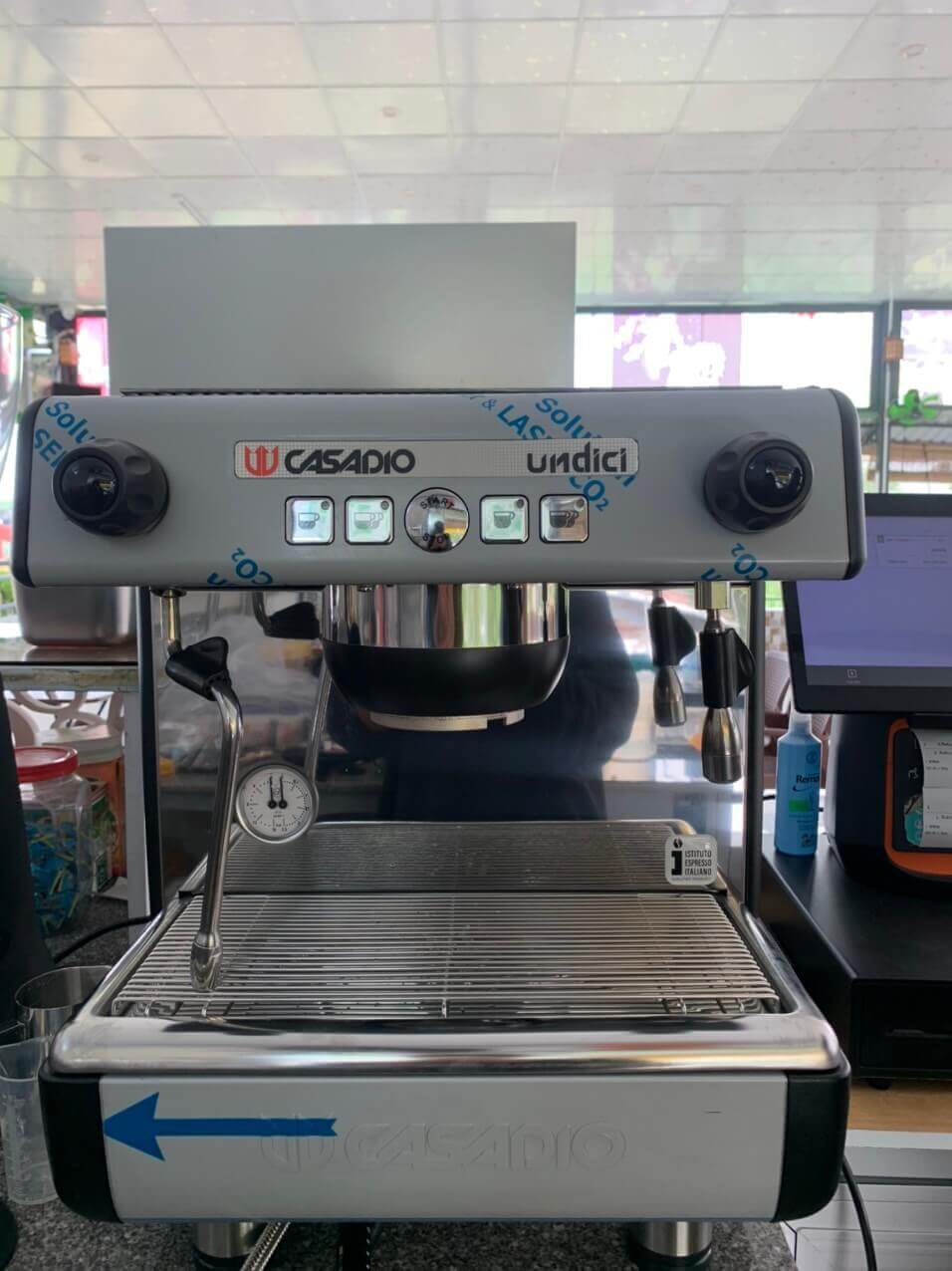 Lắp đặt máy pha cà phê Casadio Undici - Cafe Sân Thượng - Châu Đốc