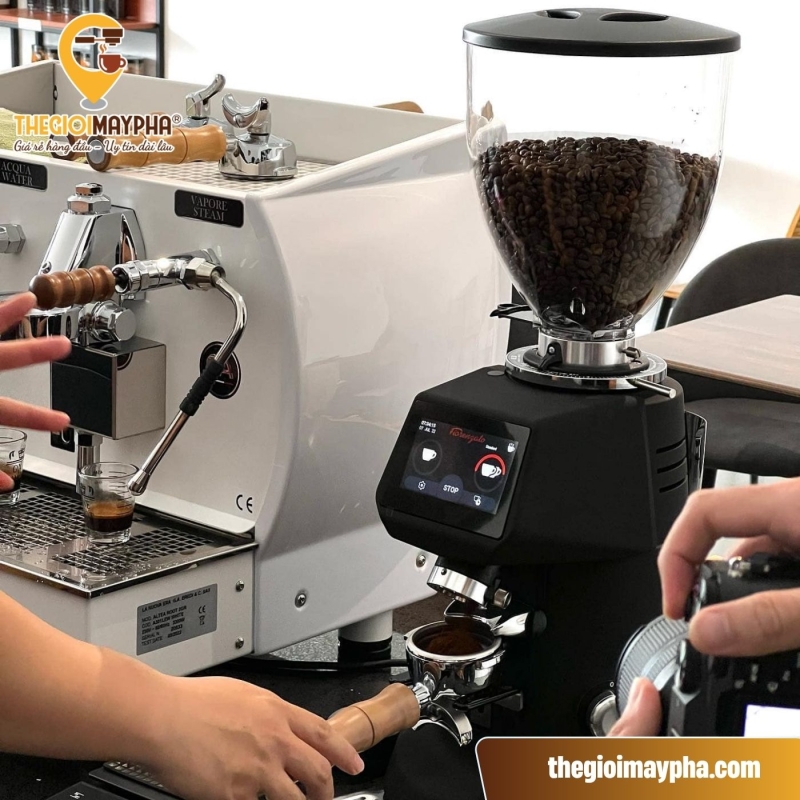 máy xay cafe công nghiệp là gì?